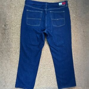 Tommy Hilfiger Jeans Men’s 42x32 Classic Fit Straight Leg Blue Denim Pants